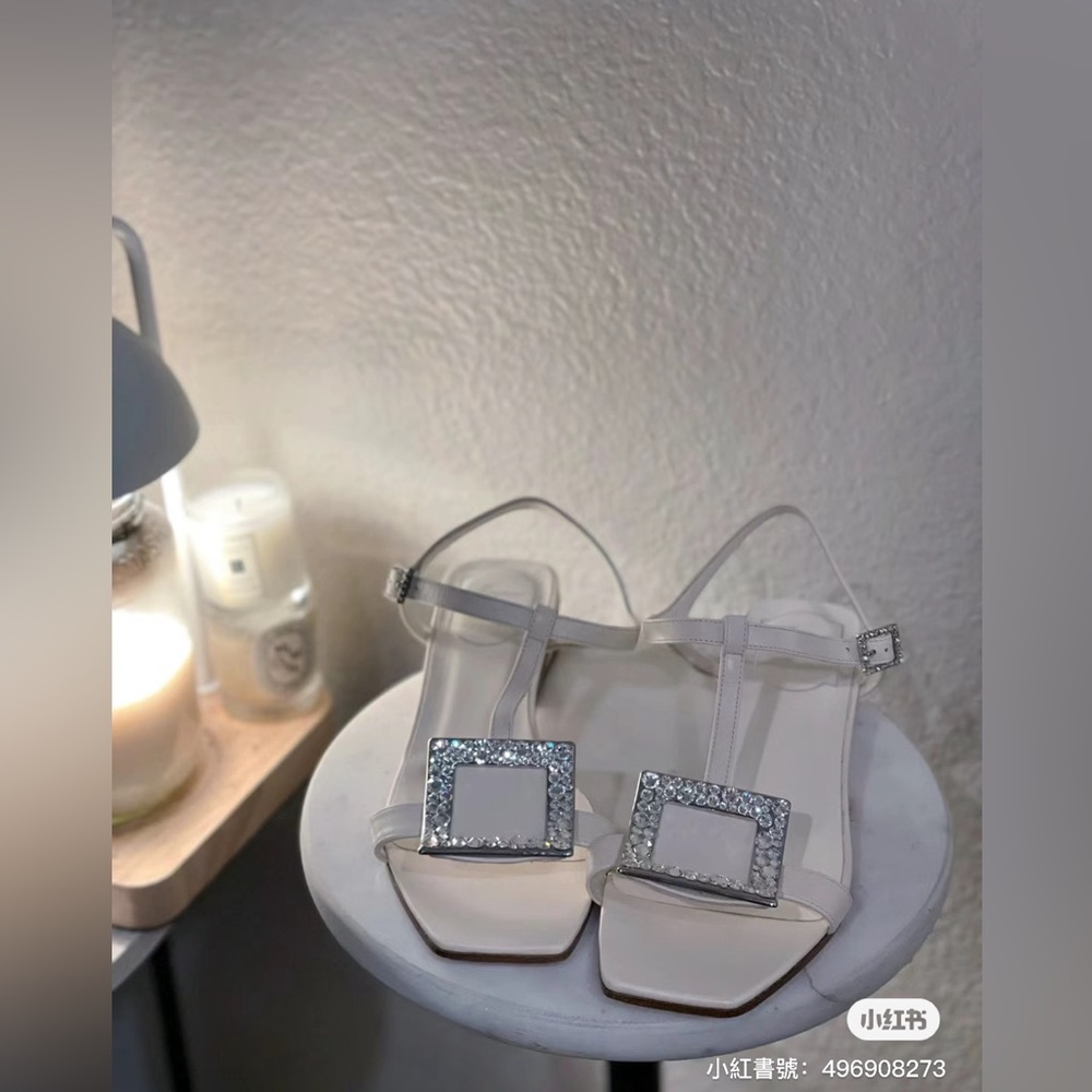Roger Vivier Crystal Sandals US 5.5